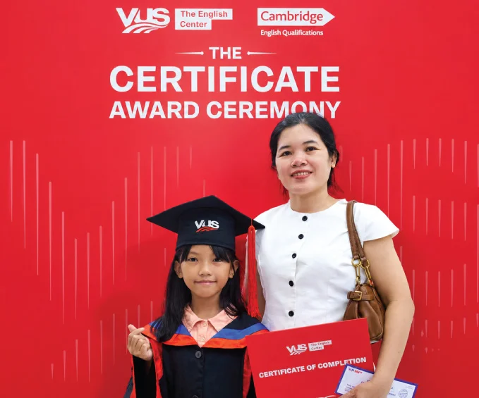 Bé Lê Hồng Anh Thư