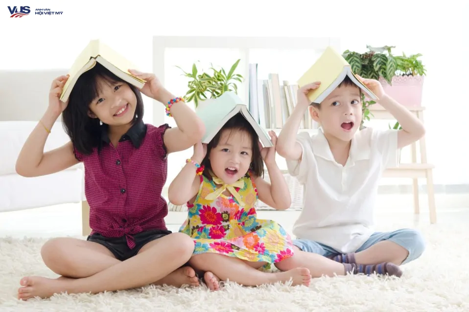 Khóa học tiếng Anh giao tiếp cho trẻ em từ 4 đến 6 tuổi - SmartKids