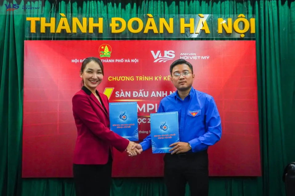 VUS kết hợp cùng Hội đồng đội Thành phố Hà Nội tổ chức Sàn đấu Anh ngữ V Champions 2023