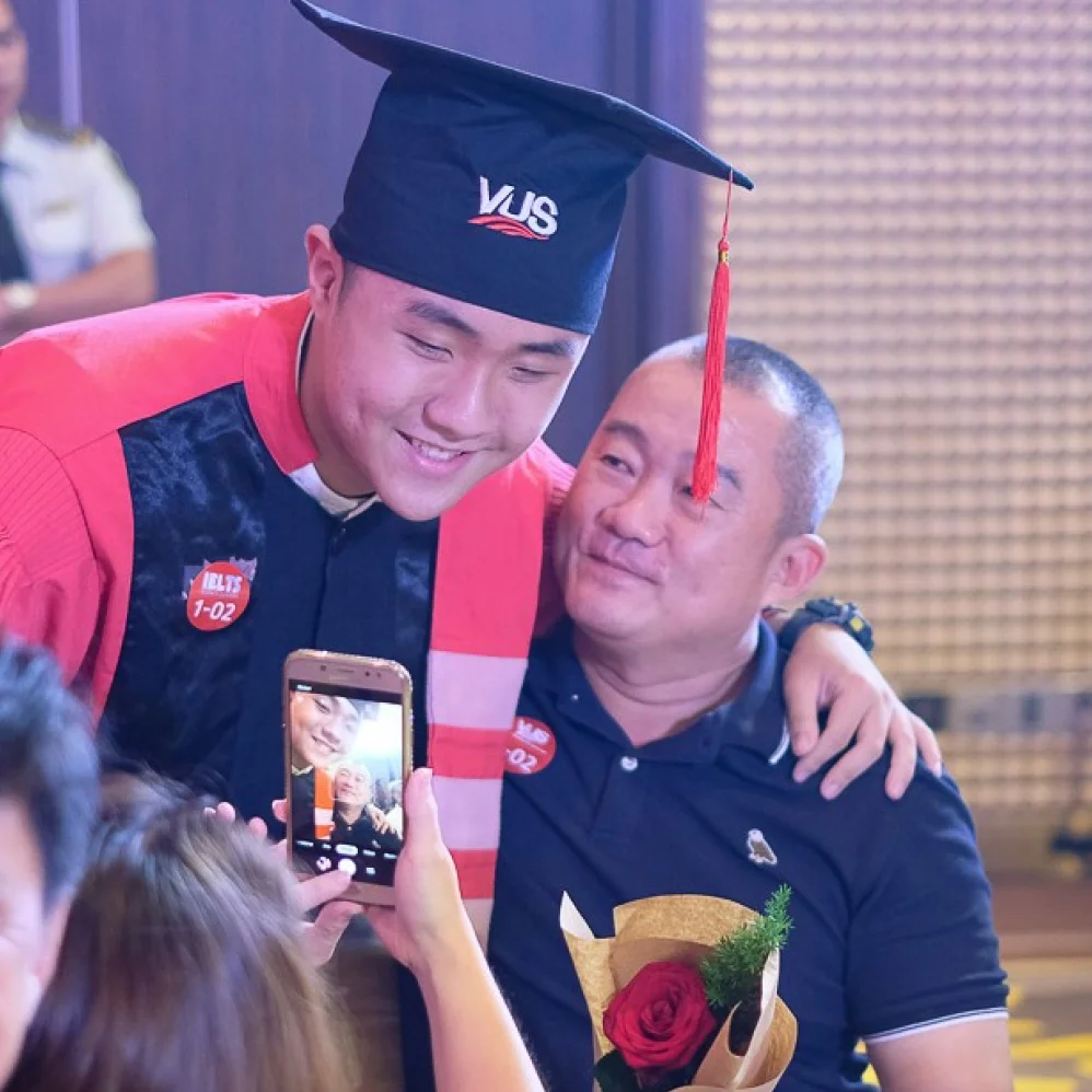 Giang Nhật Khánh Giang Nhật Khánh