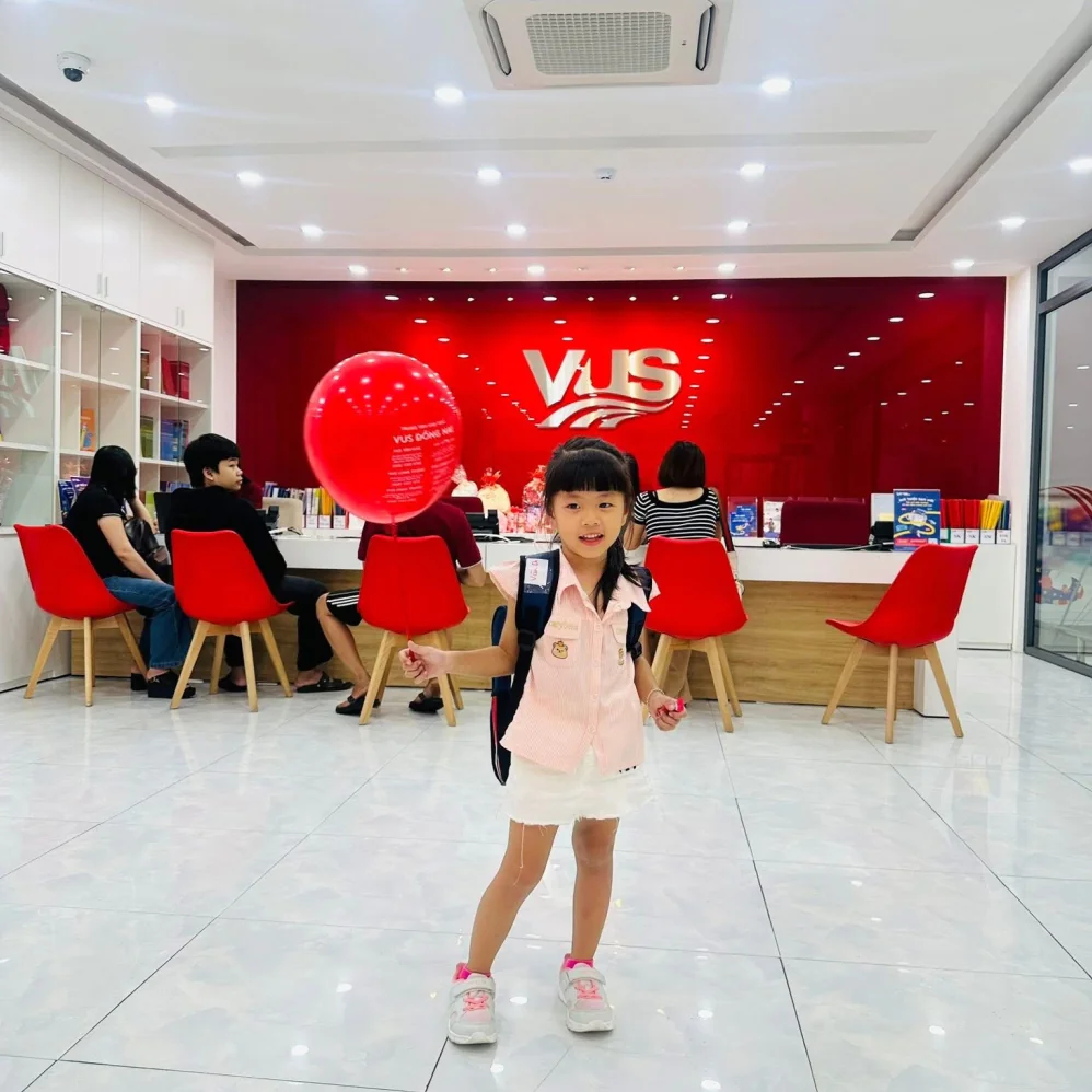 Ngô Hạ Vân Di