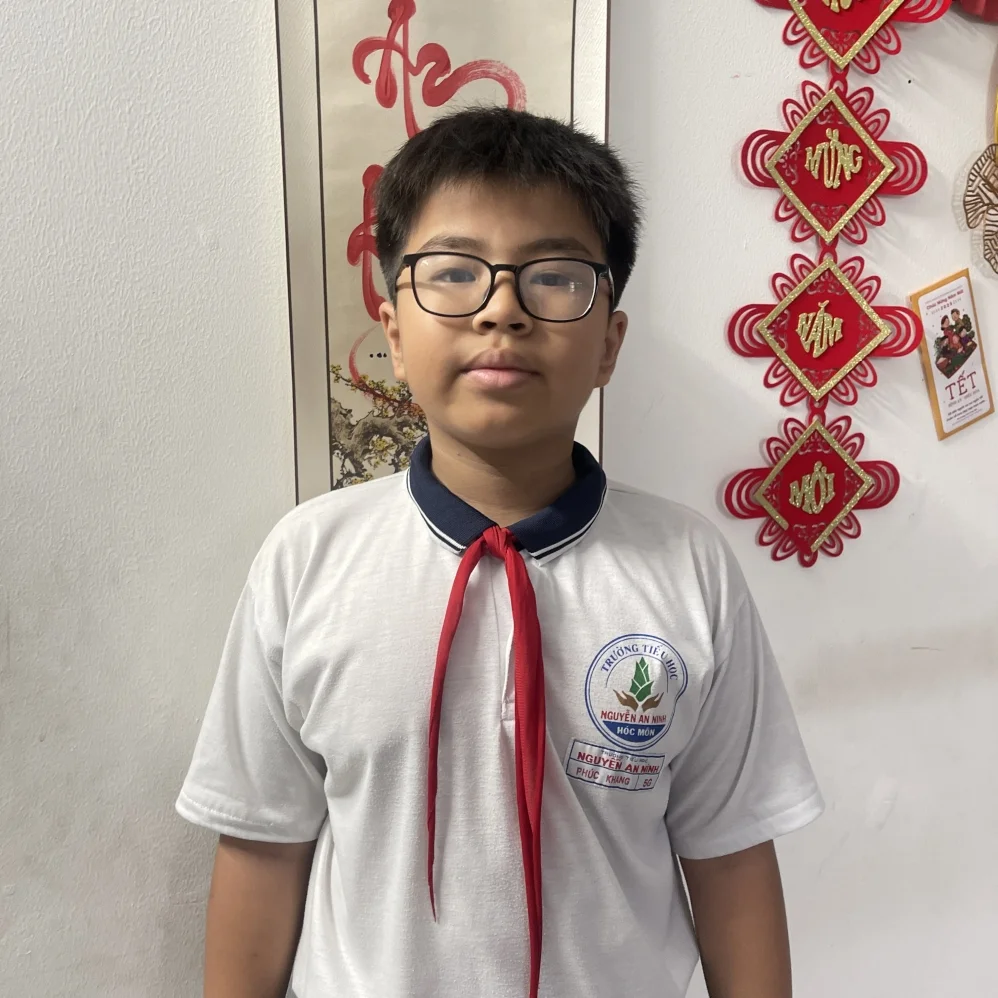 Nguyễn Phúc Khang